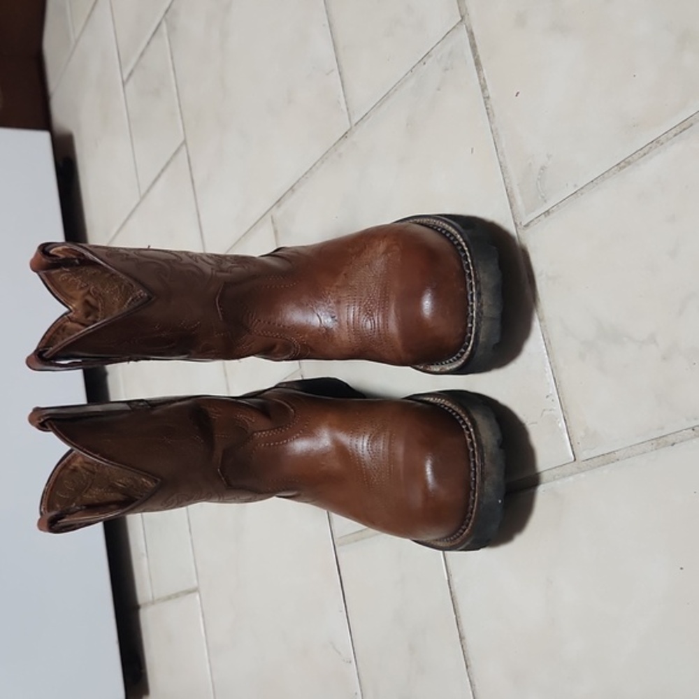 Women's Ariat Leather Western Short Boots Rubber Sole 10